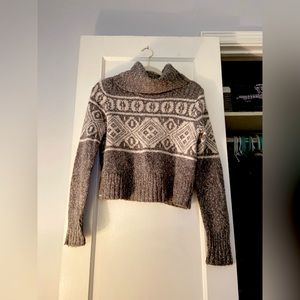 Dark gray knitted H&M turtleneck